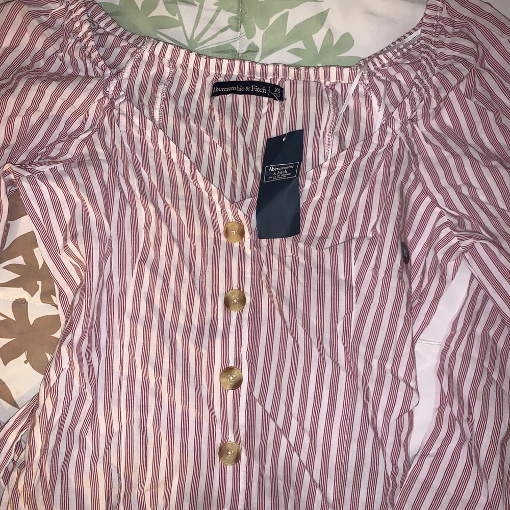 NWT Abercrombie Tie Blouse